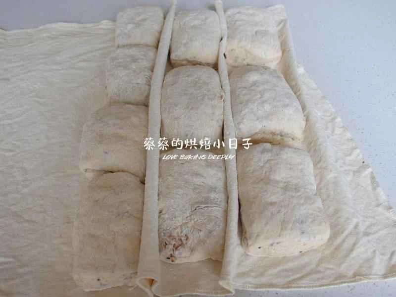 How to make pure milk hand-torn toast: Step 1