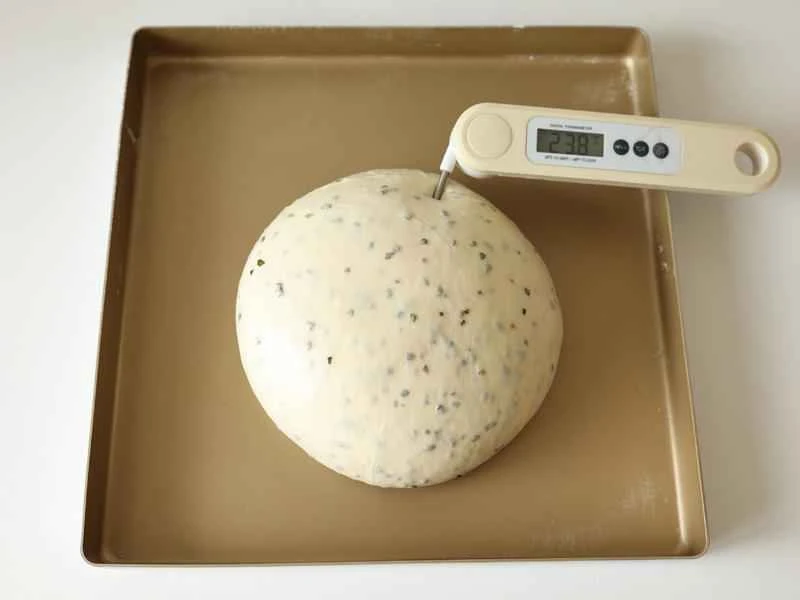 How to make pure milk hand-torn toast: Step 1