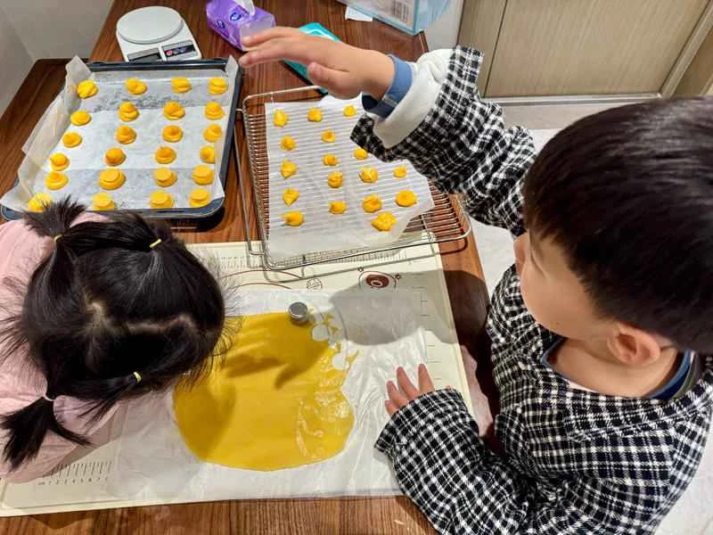 How to make pure milk hand-torn toast: Step 1