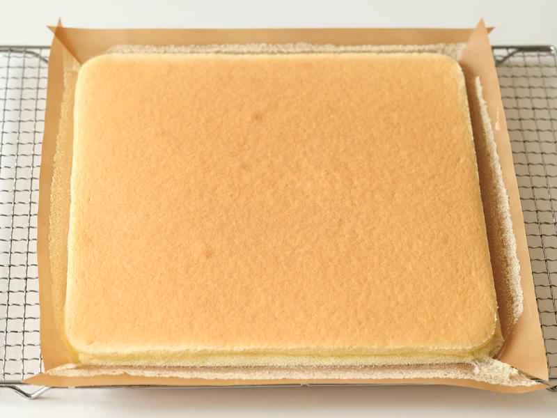 How to make pure milk hand-torn toast: Step 1