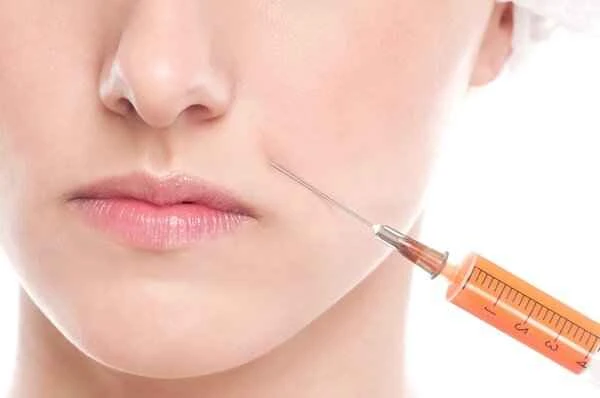 Botox injections cause bulges on both sides of the nose.