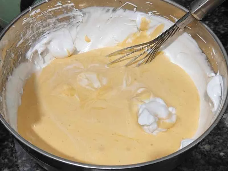 How to make pure milk hand-torn toast: Step 1