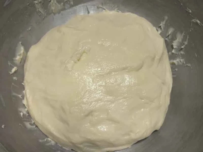 How to make pure milk hand-torn toast: Step 1