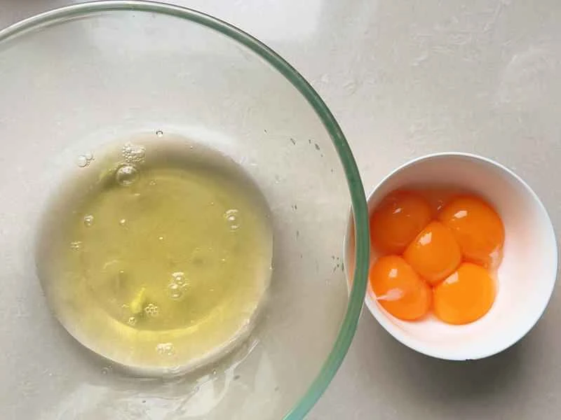 How to make pure milk hand-torn toast: Step 1