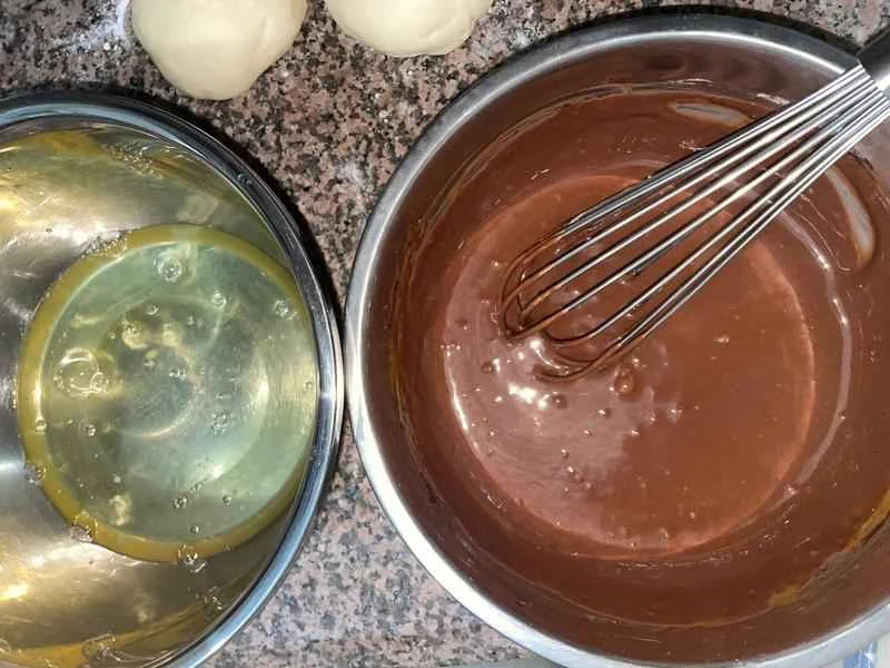 How to make pure milk hand-torn toast: Step 1