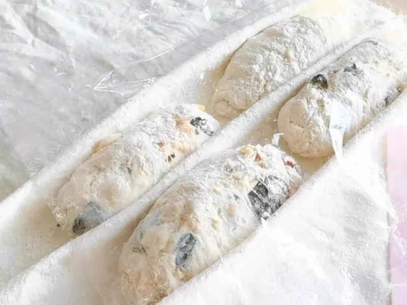 How to make pure milk hand-torn toast: Step 1