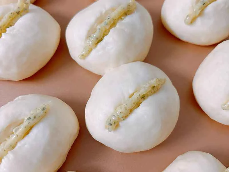 How to make pure milk hand-torn toast: Step 1