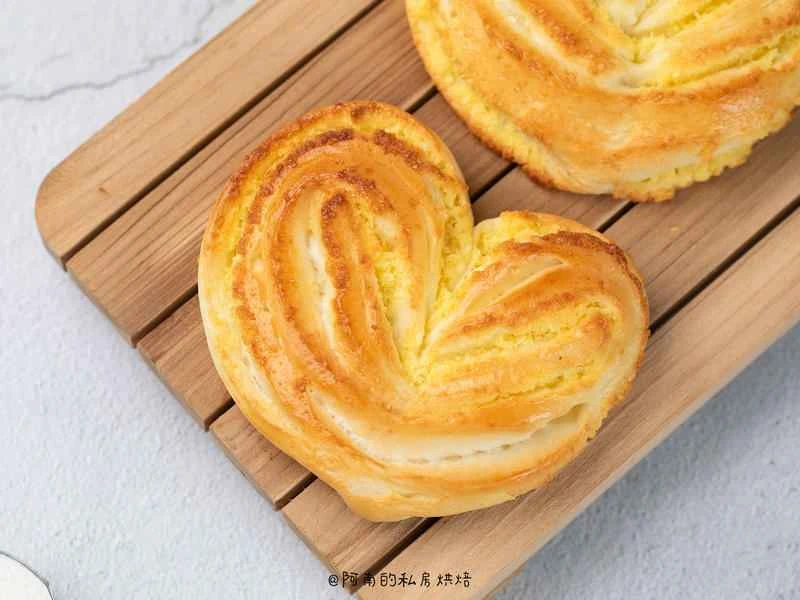 How to make pure milk hand-torn toast: Step 1