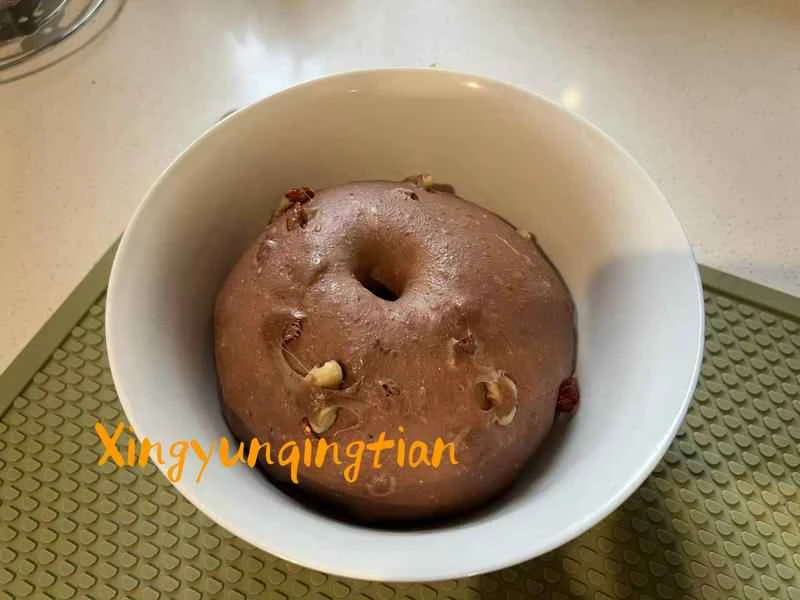 How to make pure milk hand-torn toast: Step 1