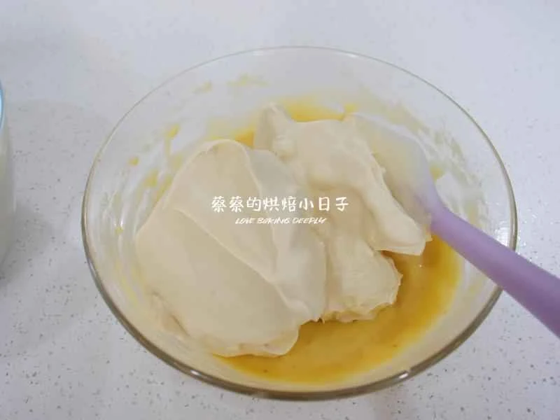 How to make pure milk hand-torn toast: Step 1