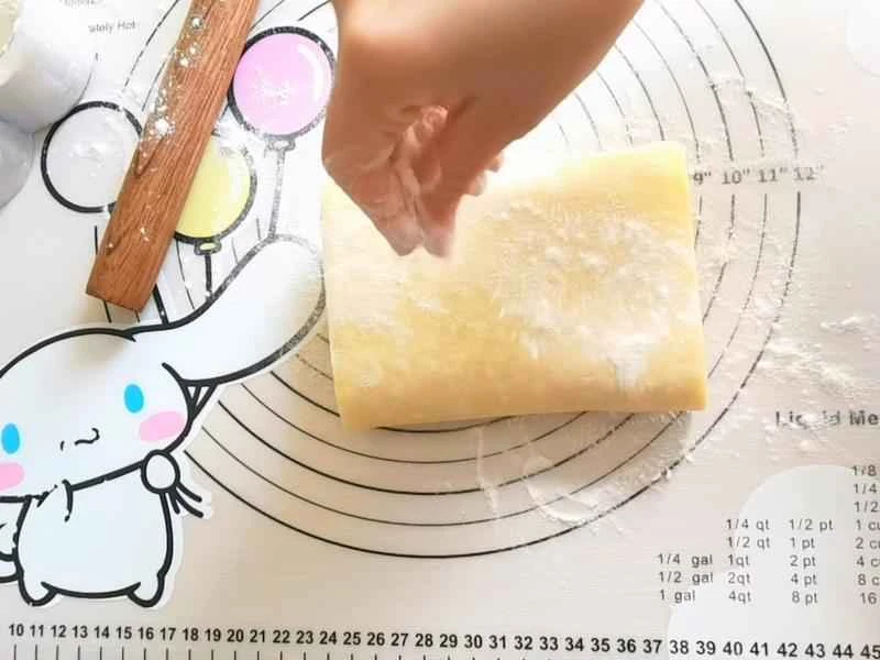 How to make pure milk hand-torn toast: Step 1