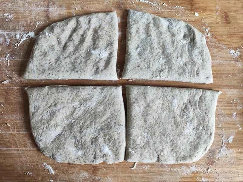 How to make pure milk hand-torn toast: Step 1