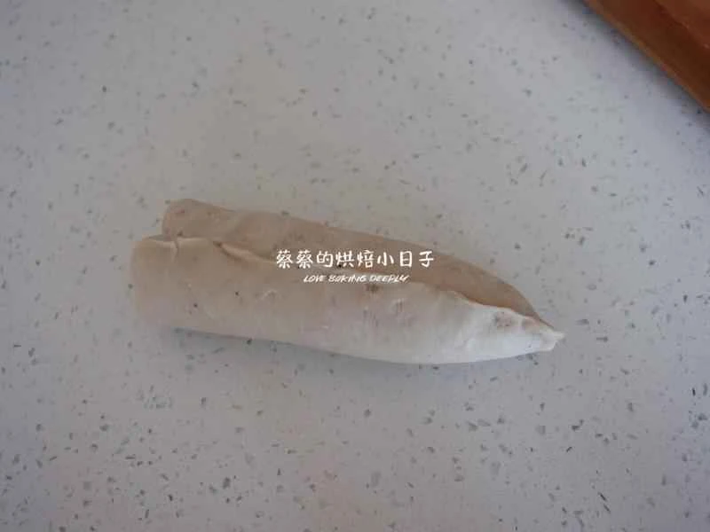 How to make pure milk hand-torn toast: Step 1