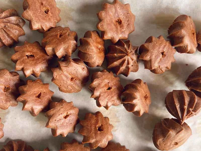 How to make pure milk hand-torn toast: Step 1