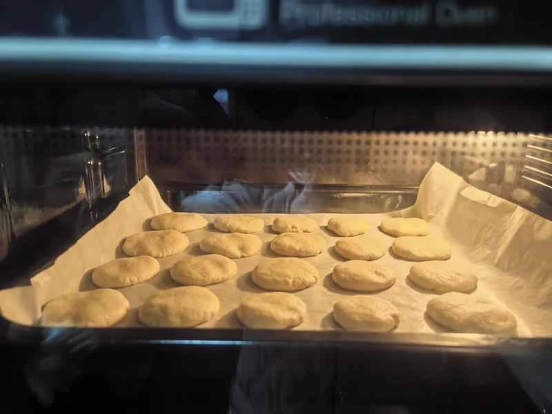 How to make pure milk hand-torn toast: Step 1