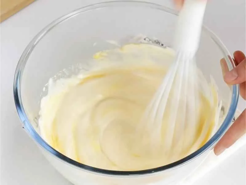 How to make pure milk hand-torn toast: Step 1