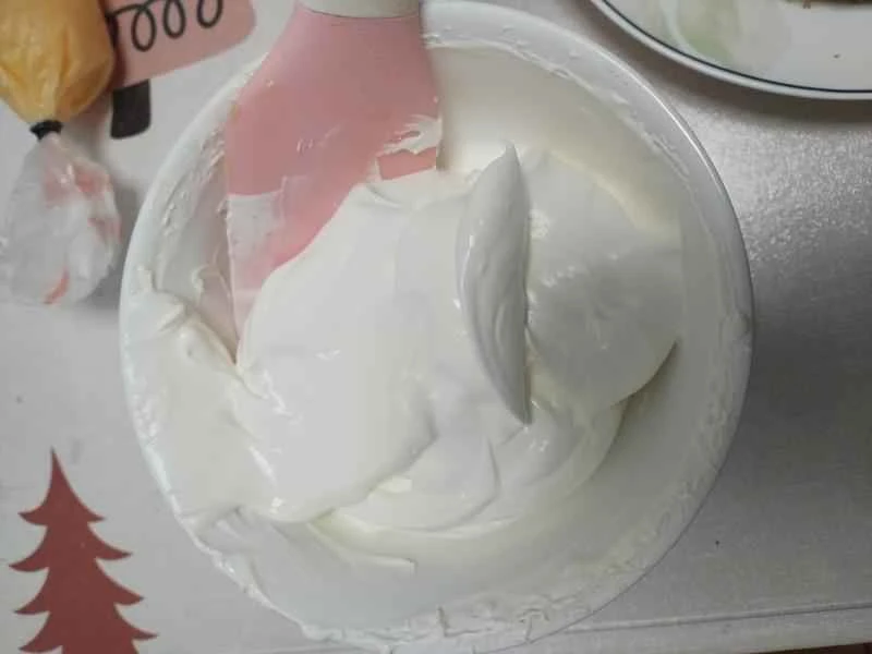 How to make pure milk hand-torn toast: Step 1