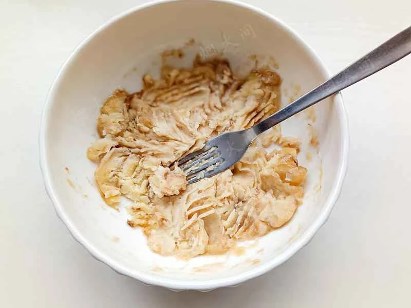 How to make pure milk hand-torn toast: Step 1