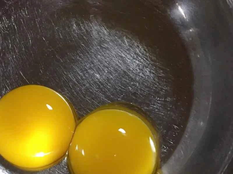 How to make pure milk hand-torn toast: Step 1