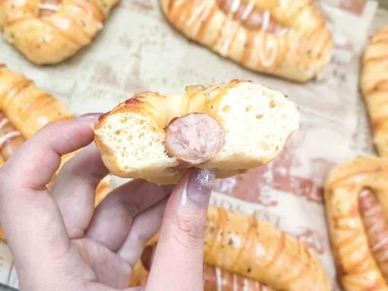 How to make pure milk hand-torn toast: Step 1