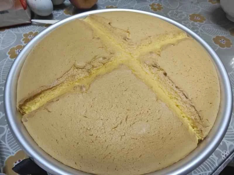 How to make pure milk hand-torn toast: Step 1