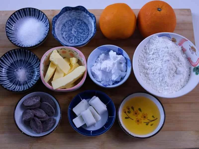 How to make pure milk hand-torn toast: Step 1