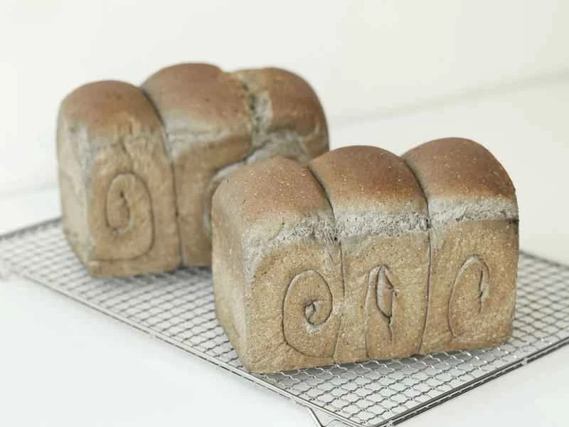 How to make pure milk hand-torn toast: Step 1