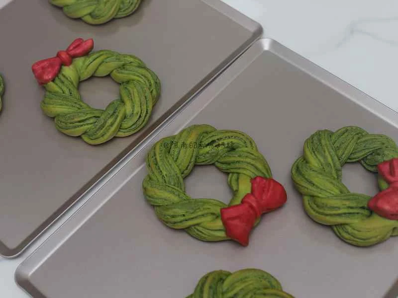 How to make pure milk hand-torn toast: Step 1