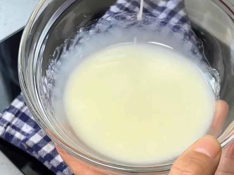 How to make pure milk hand-torn toast: Step 1