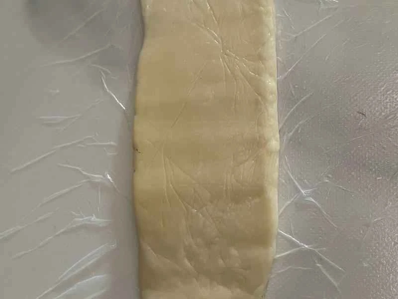 How to make pure milk hand-torn toast: Step 1