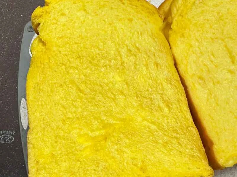 How to make pure milk hand-torn toast: Step 1