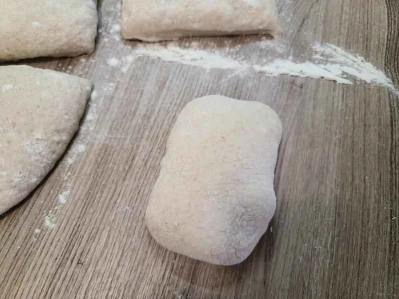 How to make pure milk hand-torn toast: Step 1