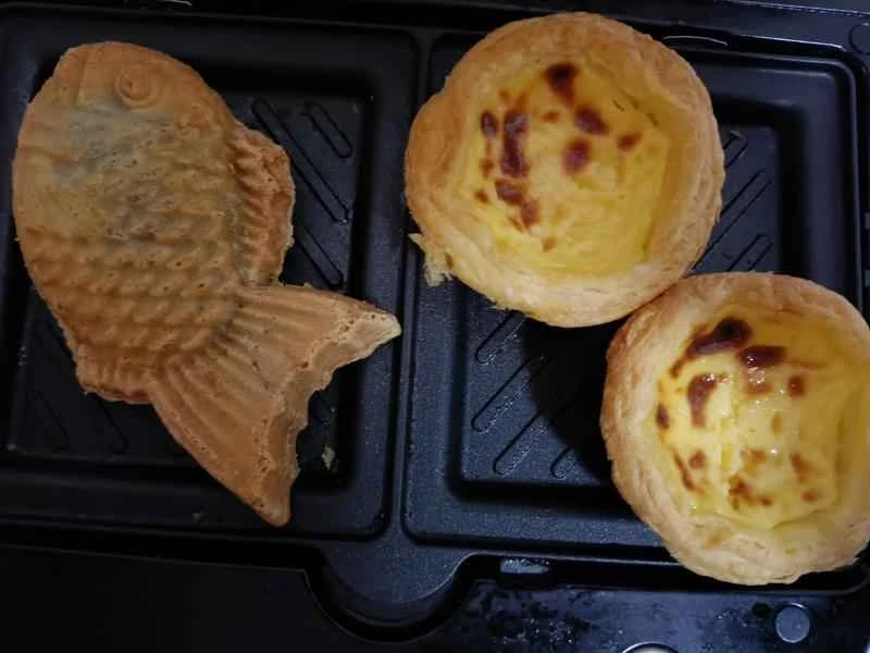 How to make pure milk hand-torn toast: Step 1