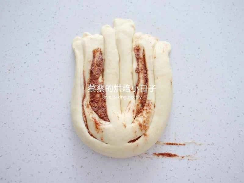 How to make pure milk hand-torn toast: Step 1