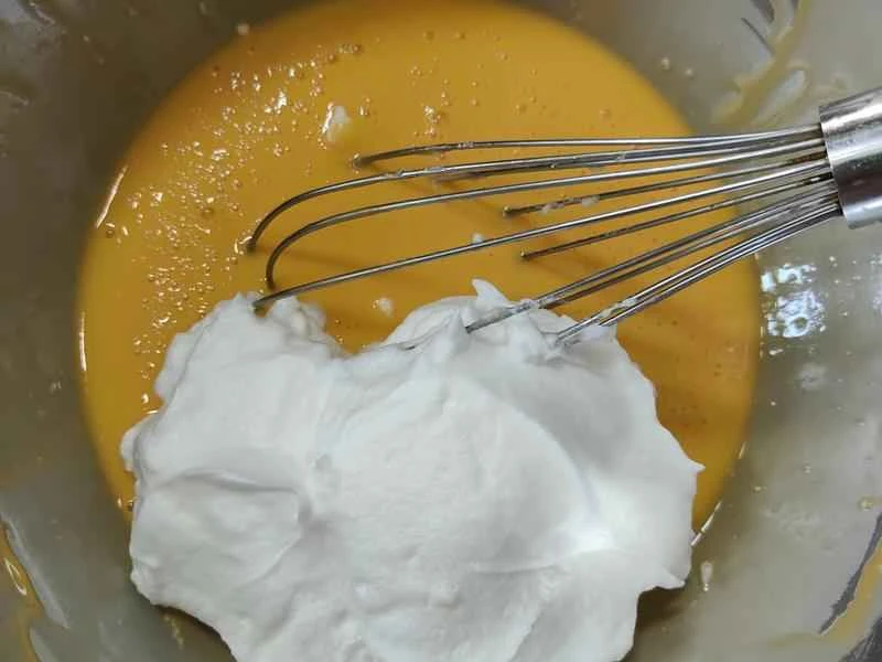 How to make pure milk hand-torn toast: Step 1