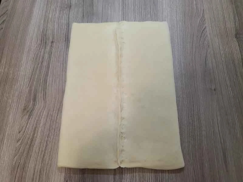 How to make pure milk hand-torn toast: Step 1