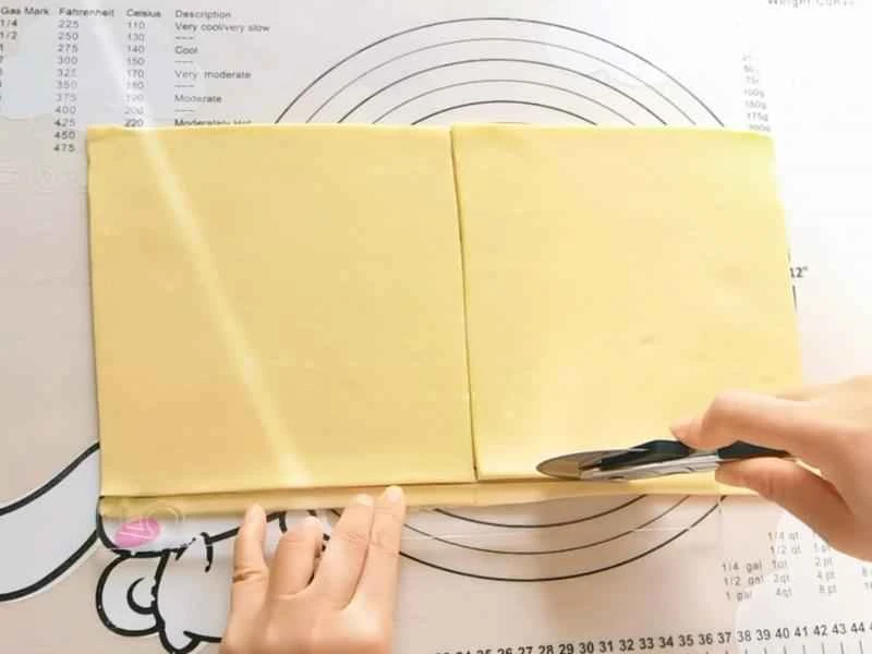 How to make pure milk hand-torn toast: Step 1