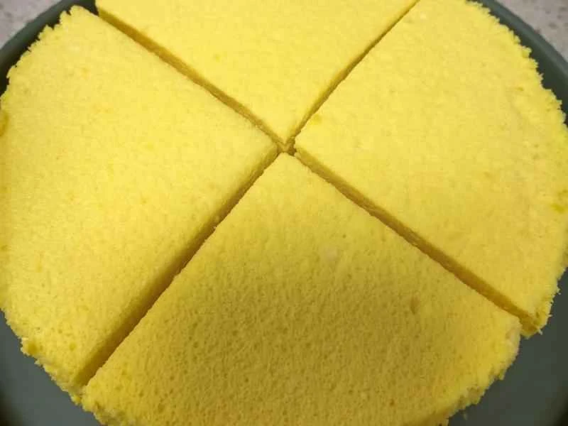 How to make pure milk hand-torn toast: Step 1