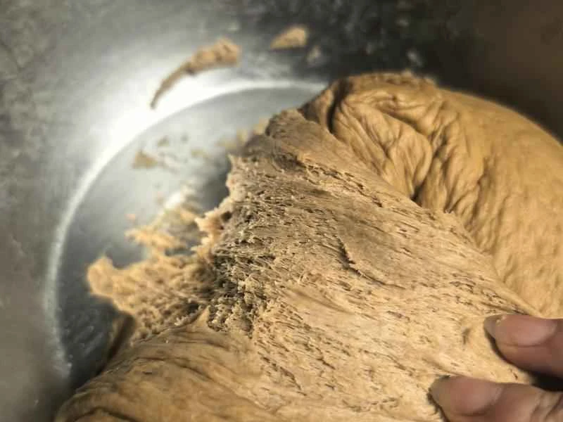 How to make pure milk hand-torn toast: Step 1