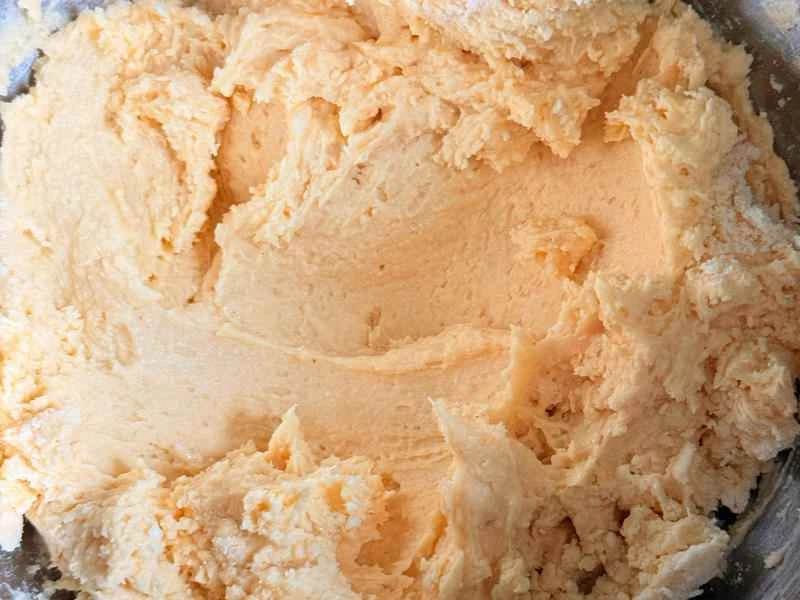 How to make pure milk hand-torn toast: Step 1