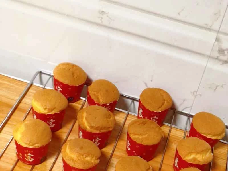 How to make pure milk hand-torn toast: Step 1