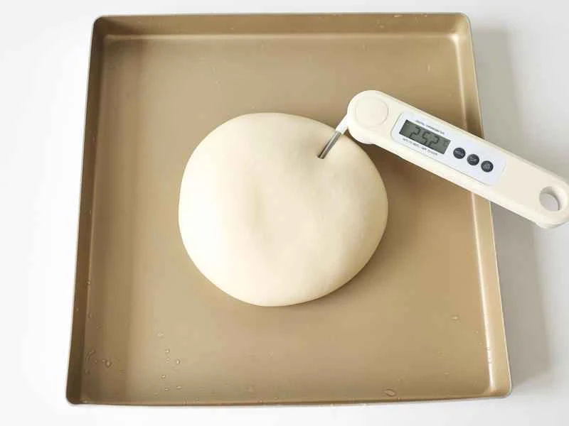 How to make pure milk hand-torn toast: Step 1