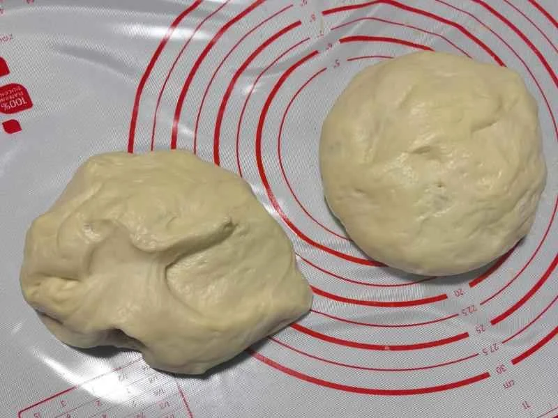 How to make pure milk hand-torn toast: Step 1