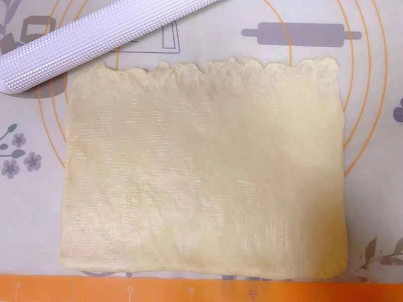 How to make pure milk hand-torn toast: Step 1