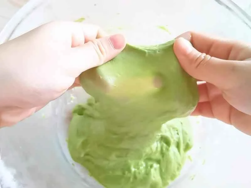 How to make pure milk hand-torn toast: Step 1