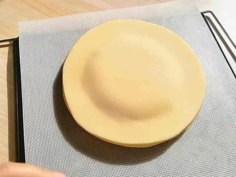 How to make pure milk hand-torn toast: Step 1