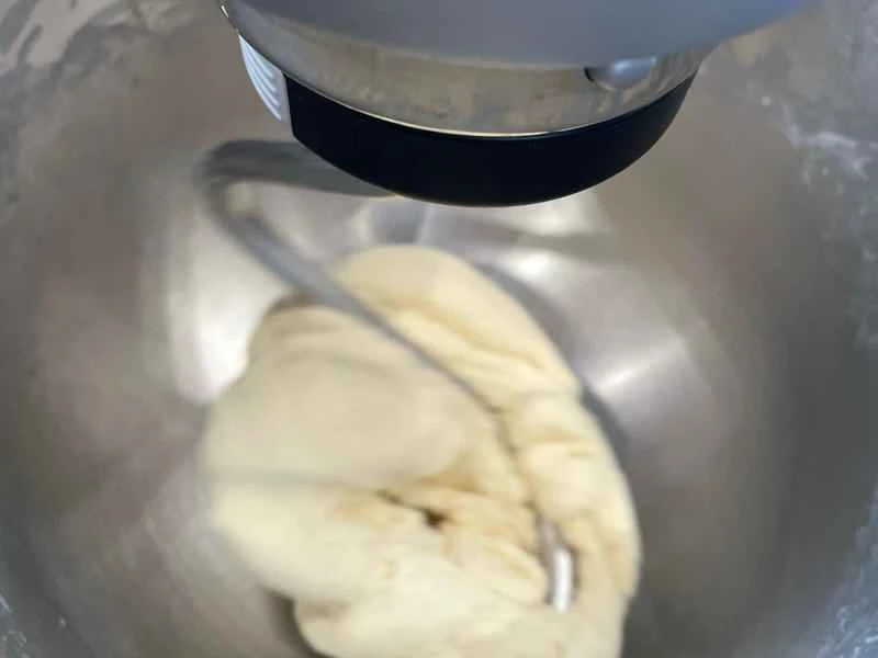 How to make pure milk hand-torn toast: Step 1