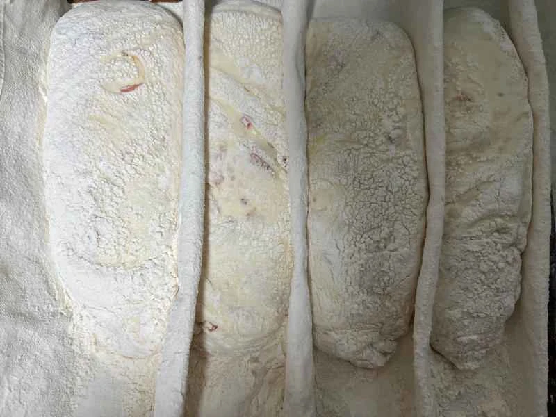 How to make pure milk hand-torn toast: Step 1