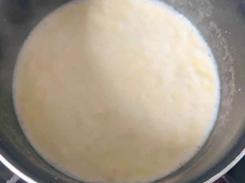 How to make pure milk hand-torn toast: Step 1