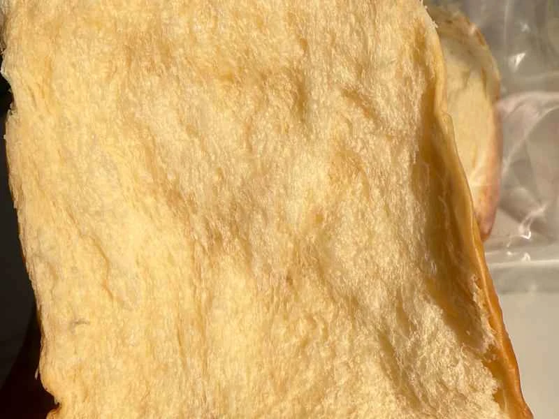 How to make pure milk hand-torn toast: Step 1